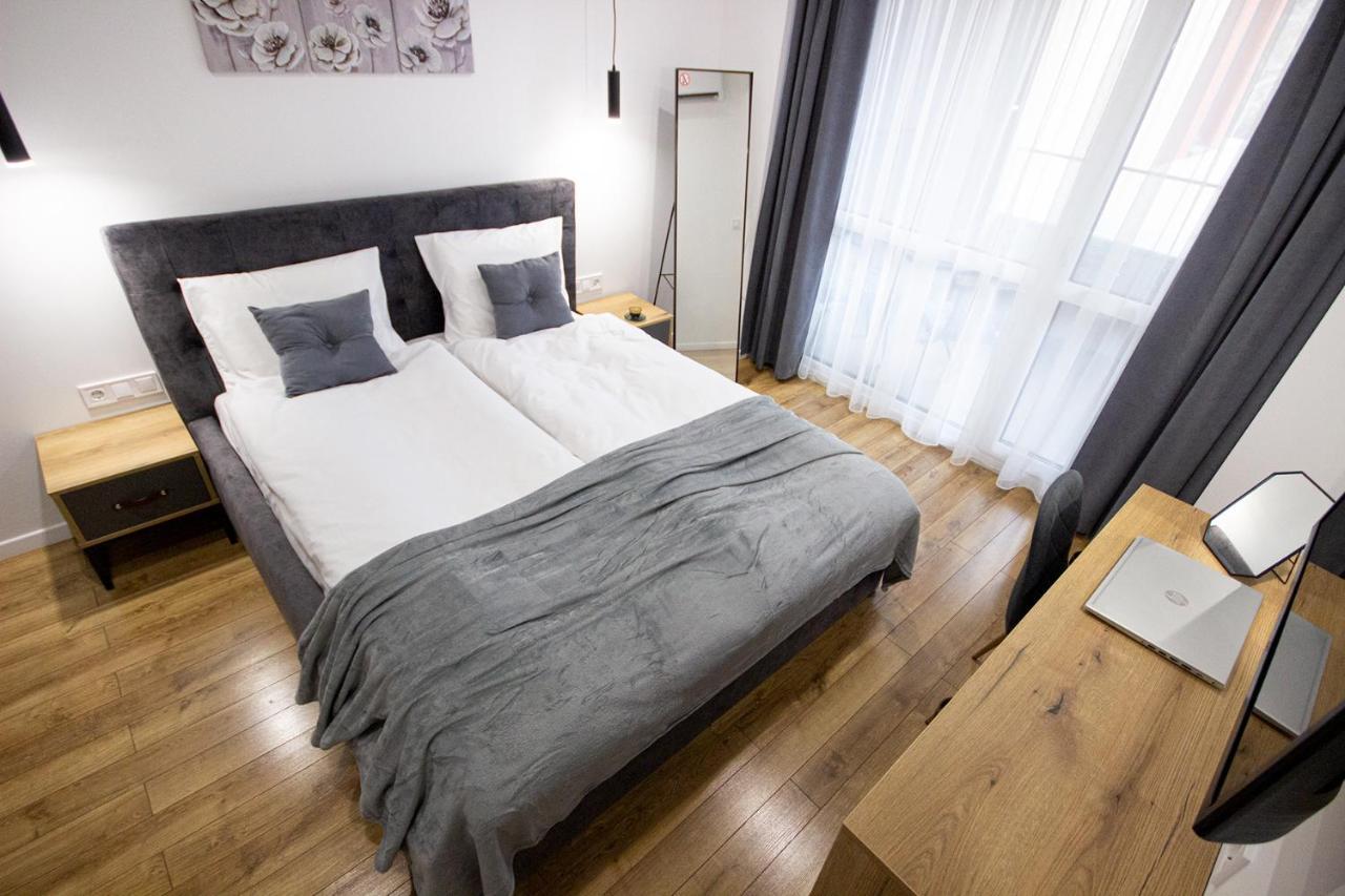 Eliya By Rv Apartments - Free Parking Varna Eksteriør billede